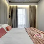 Equus Aparthotel