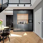 Equus Aparthotel