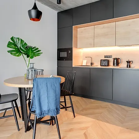 Equus Apartmanhotel