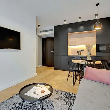 Equus Hotel apartamentowy 3*