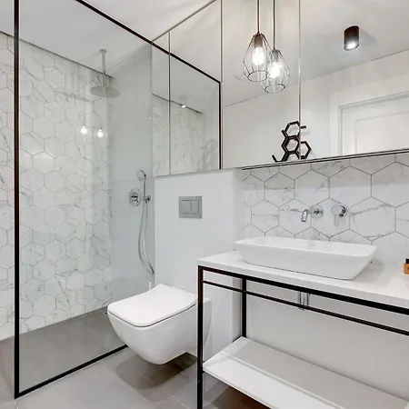 Equus Aparthotel 3*