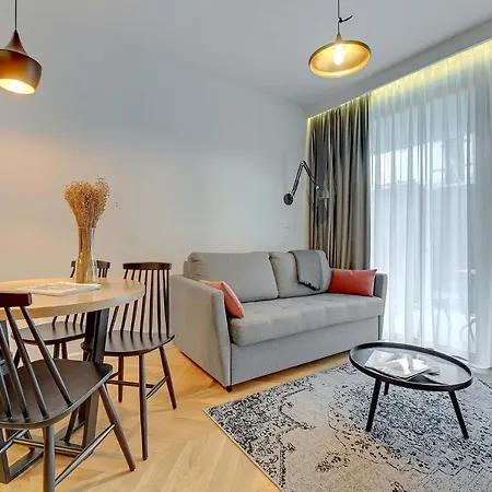 Hotel apartamentowy Equus