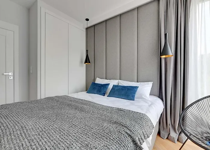 アパートホテル Equus 4*